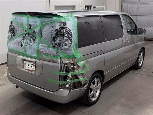 NISSAN ELGRAND
