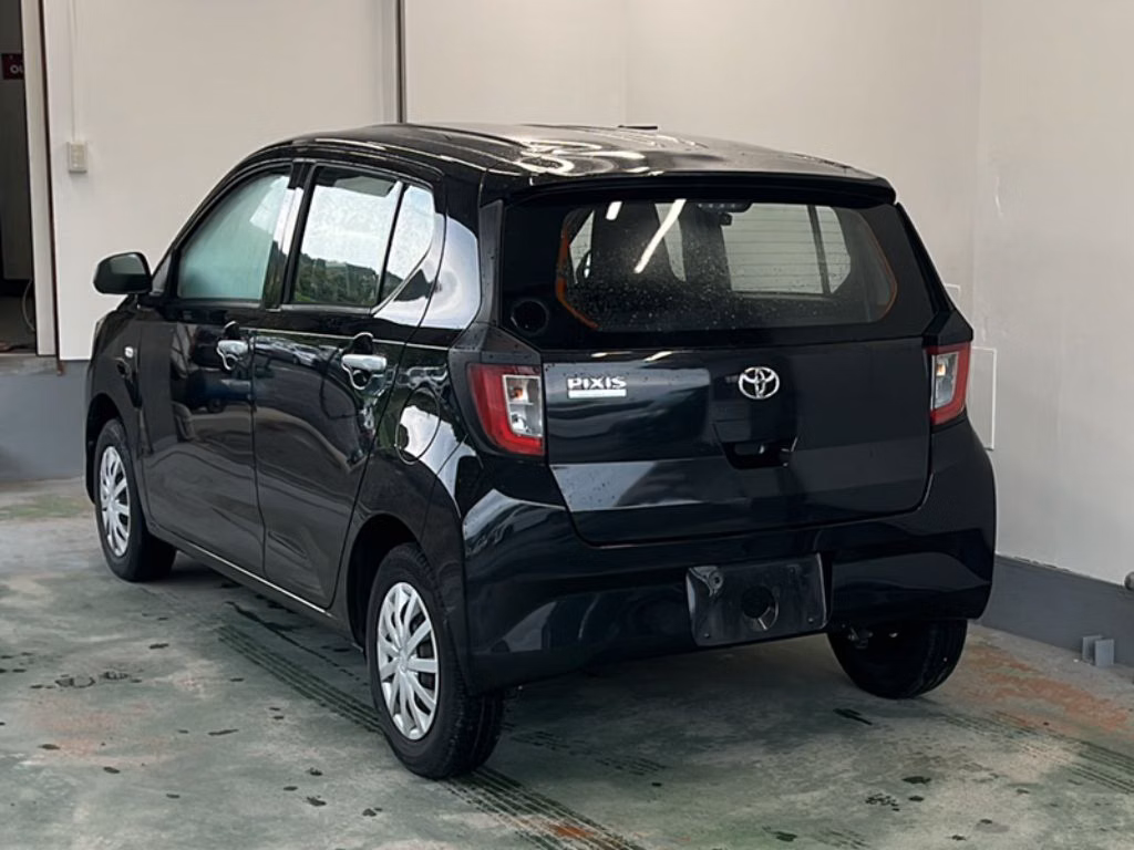 TOYOTA PIXIS EPOCH