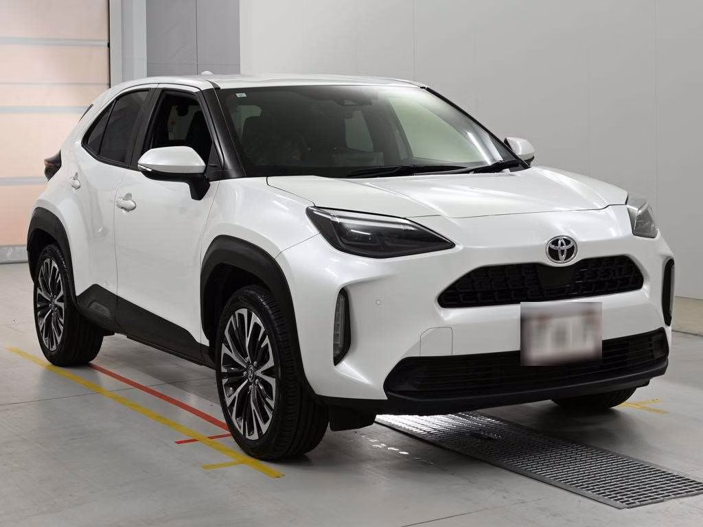 TOYOTA YARIS CROSS