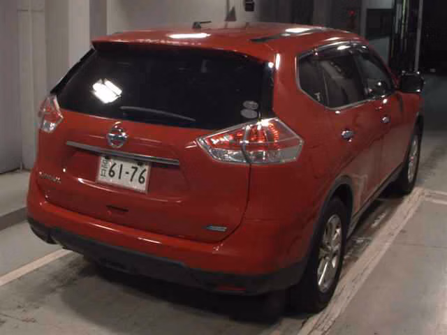 NISSAN X-TRAIL