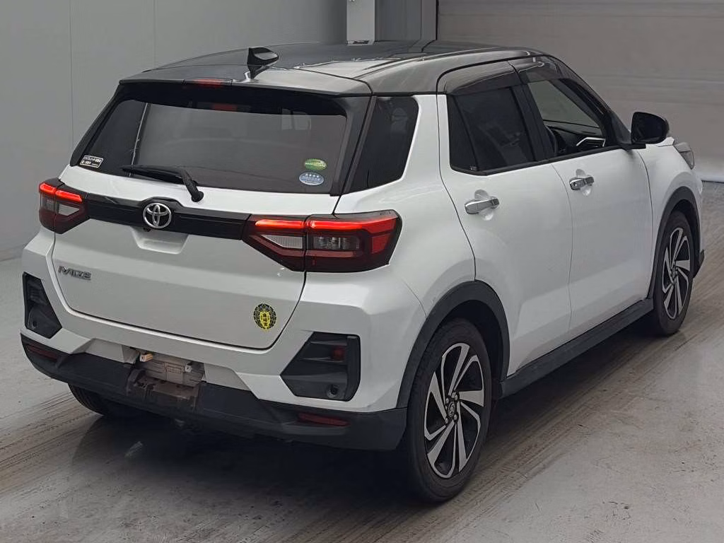 TOYOTA RAIZE