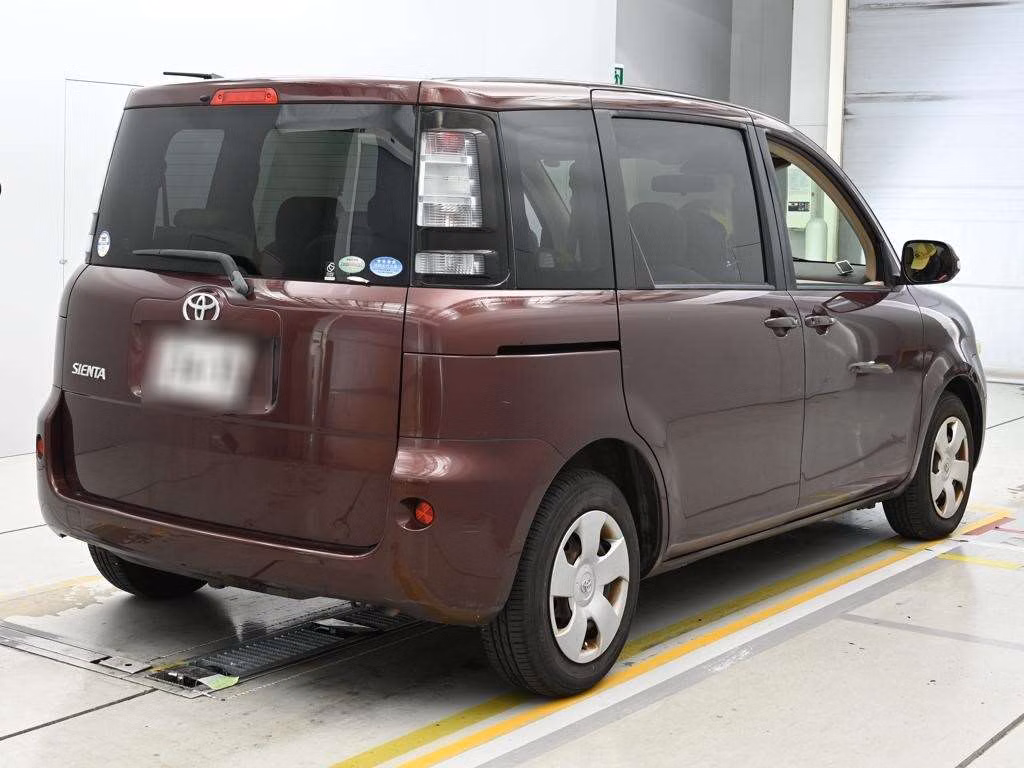 TOYOTA SIENTA