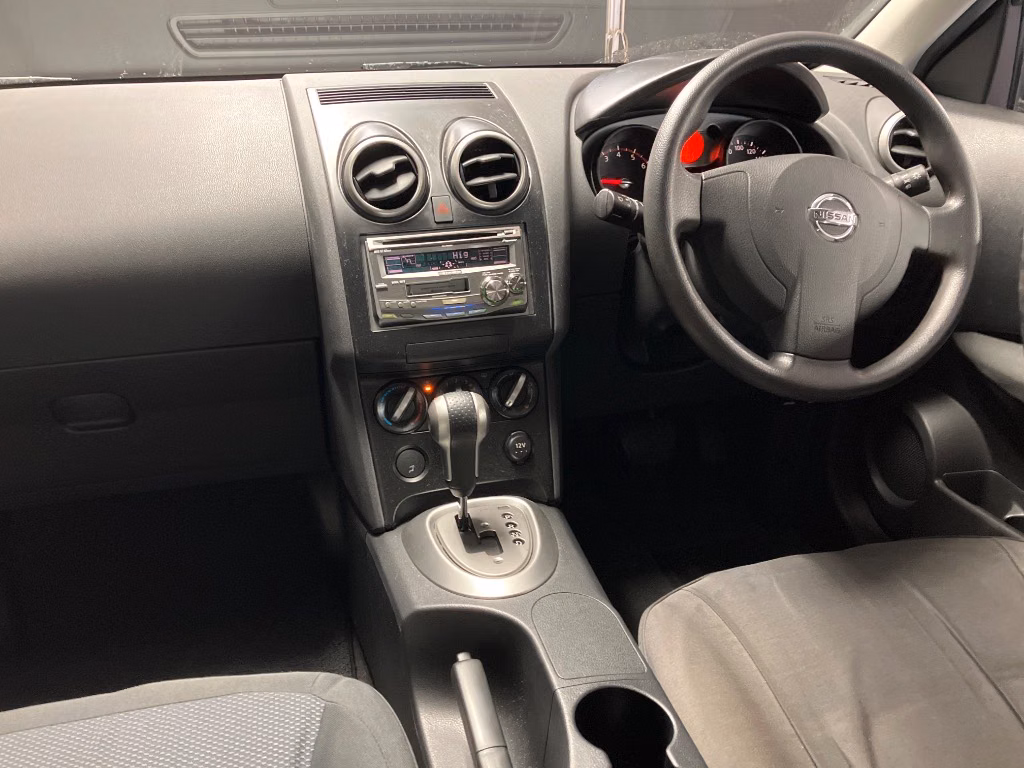 NISSAN DUALIS