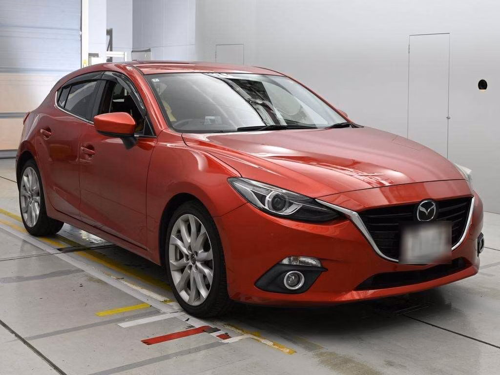 MAZDA AXELA