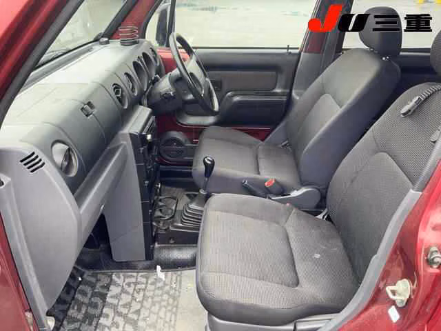 DAIHATSU NAKED