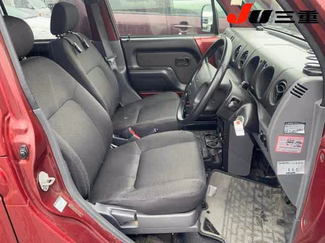 DAIHATSU NAKED