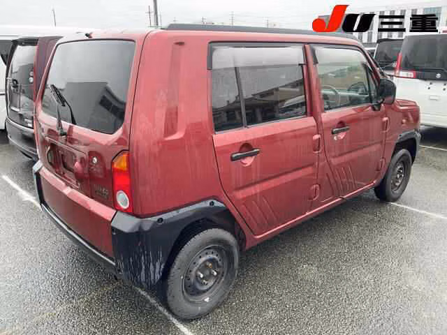 DAIHATSU NAKED