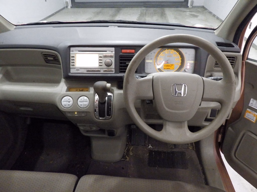 HONDA LIFE