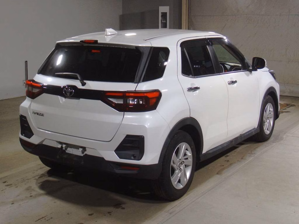 TOYOTA RAIZE