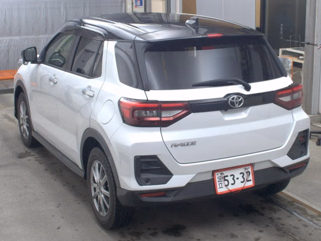 TOYOTA RAIZE