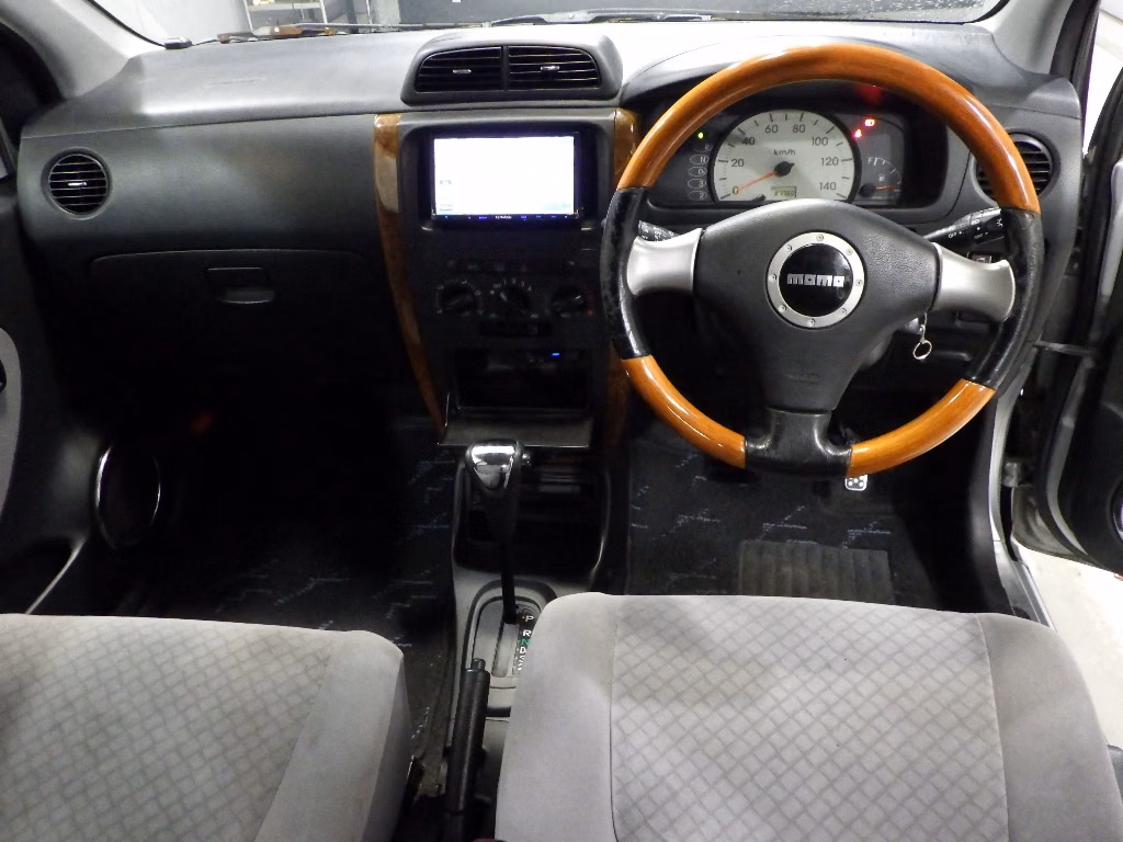 DAIHATSU MIRA AVY