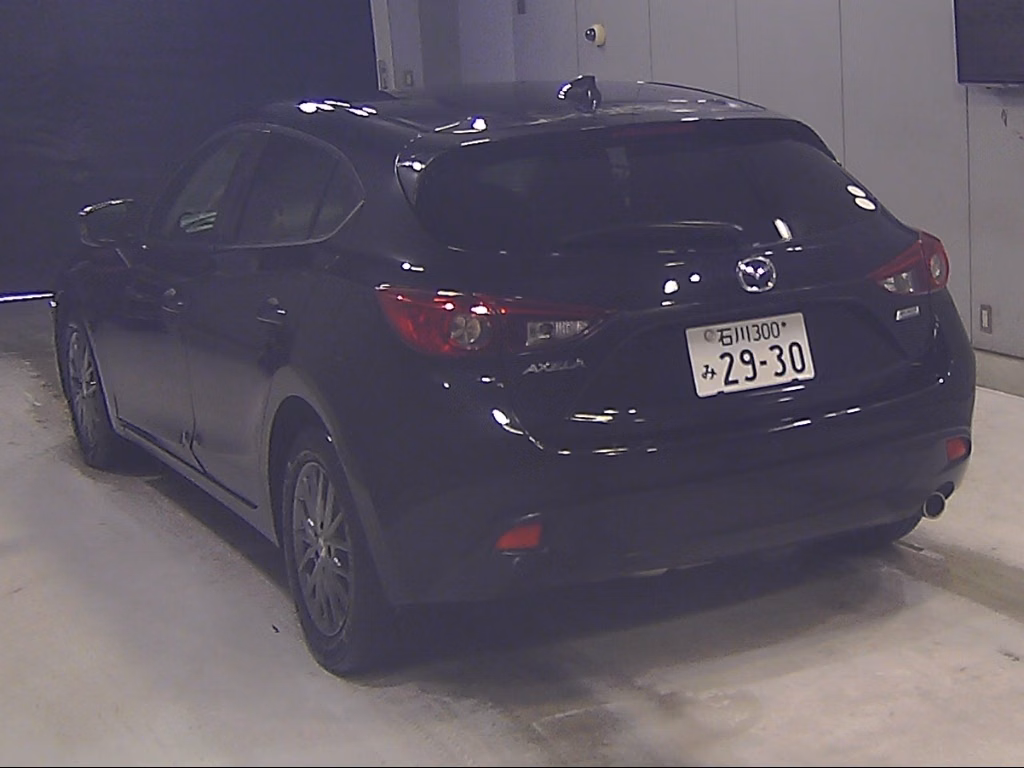 MAZDA AXELA