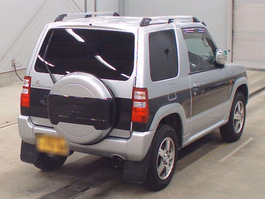 MITSUBISHI PAJERO MINI