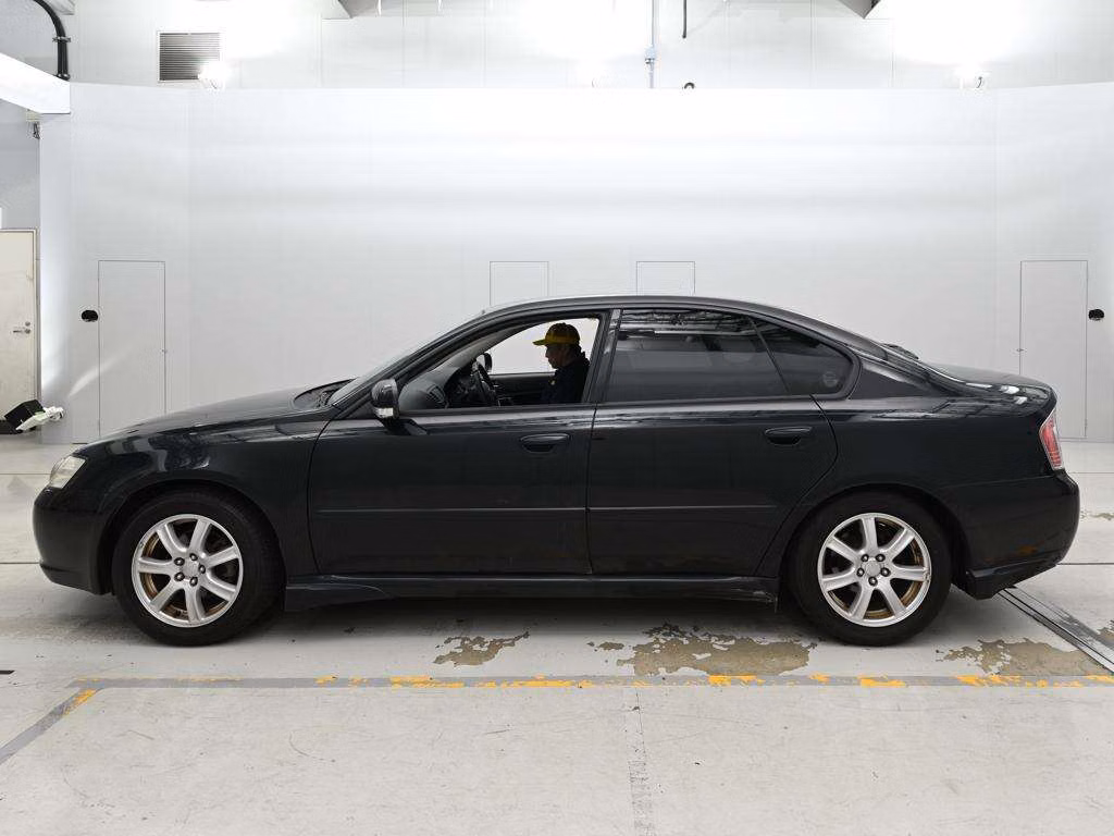 SUBARU LEGACY B4