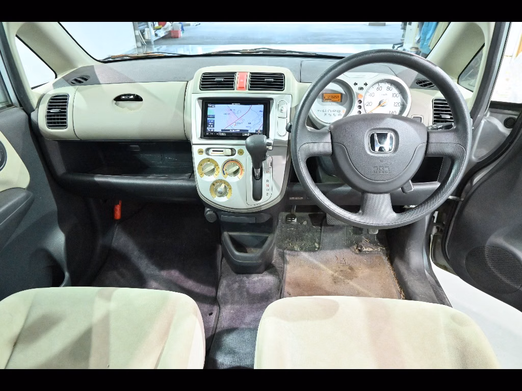 HONDA LIFE