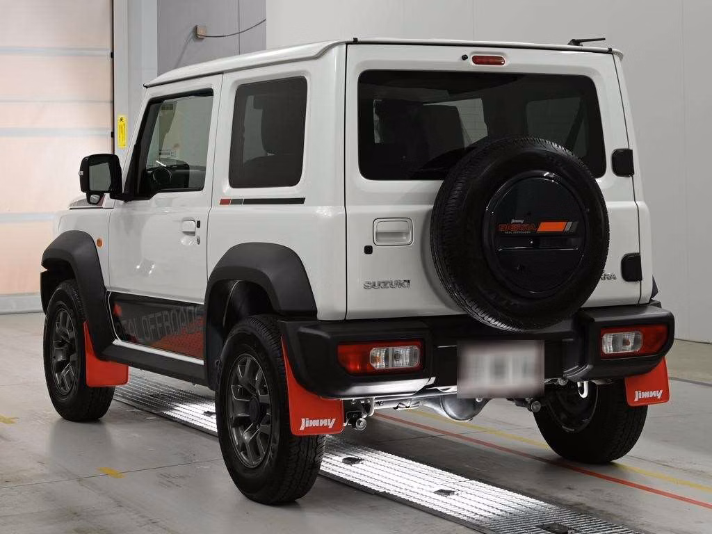 SUZUKI JIMNY SIERRA