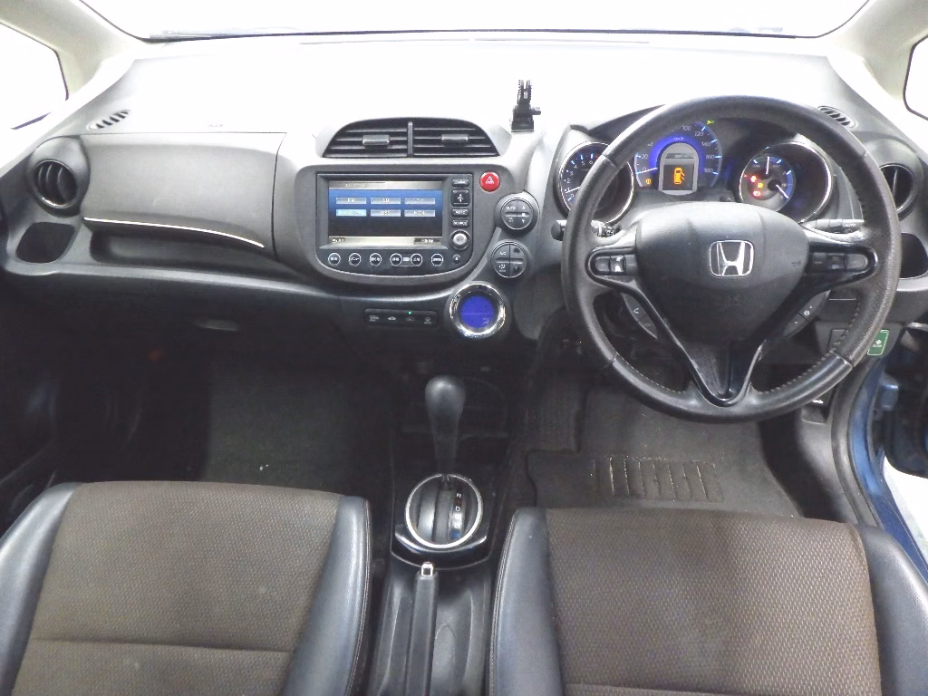 HONDA FIT SHUTTLE
