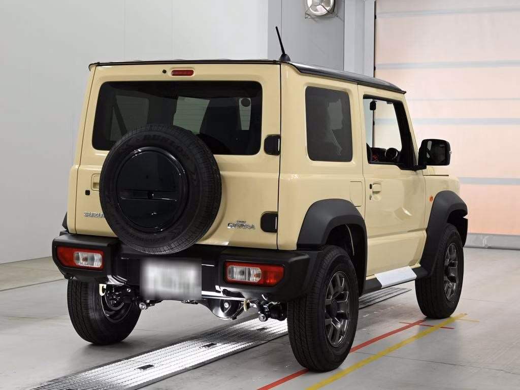 SUZUKI JIMNY SIERRA