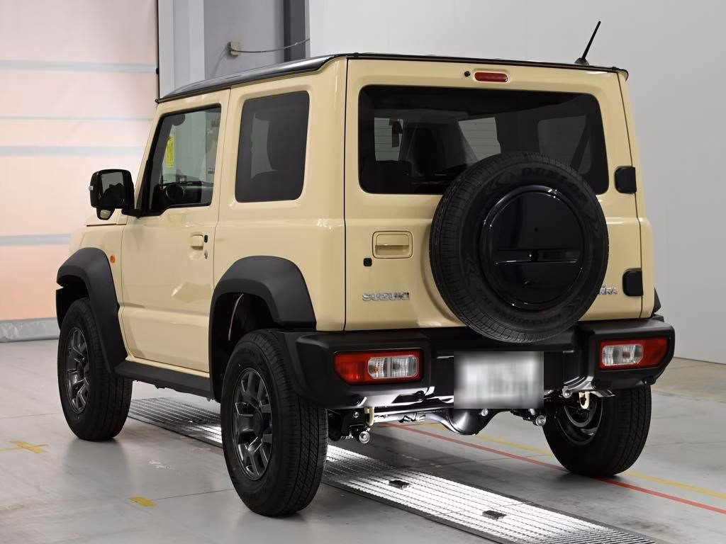 SUZUKI JIMNY SIERRA