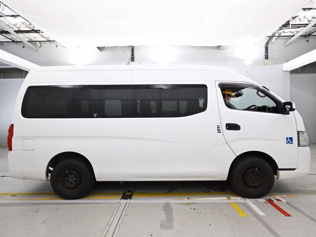 NISSAN NV350 CARAVAN