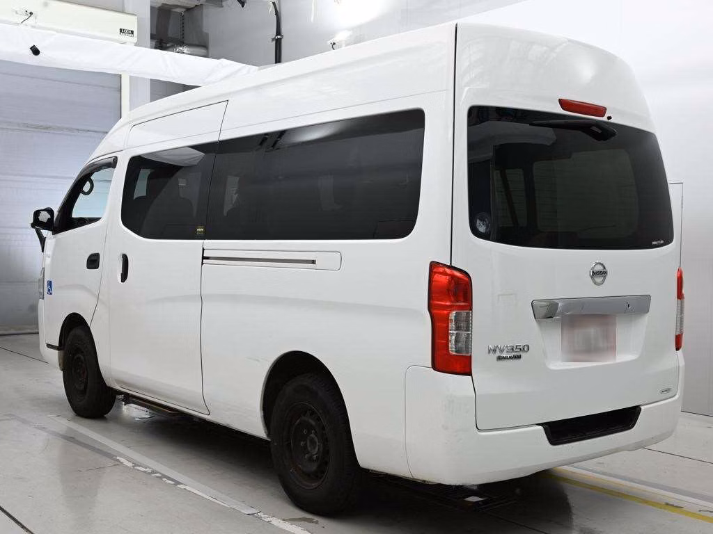 NISSAN NV350 CARAVAN