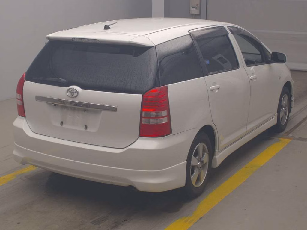 TOYOTA WISH