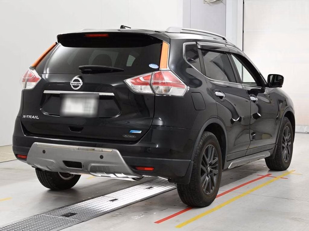 NISSAN X-TRAIL
