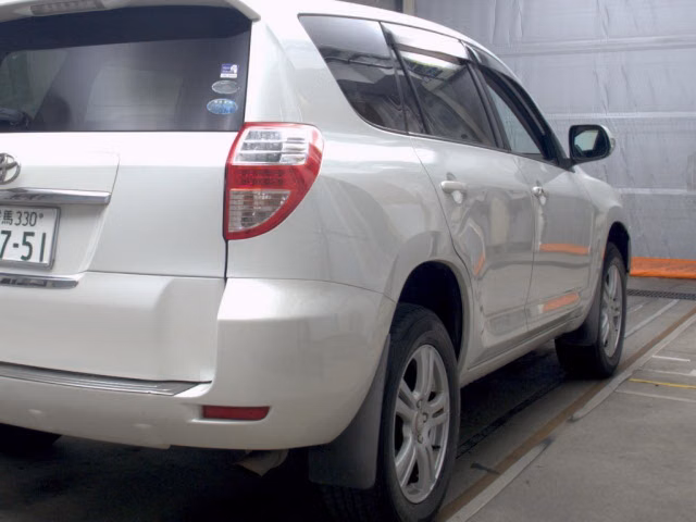 TOYOTA VANGUARD