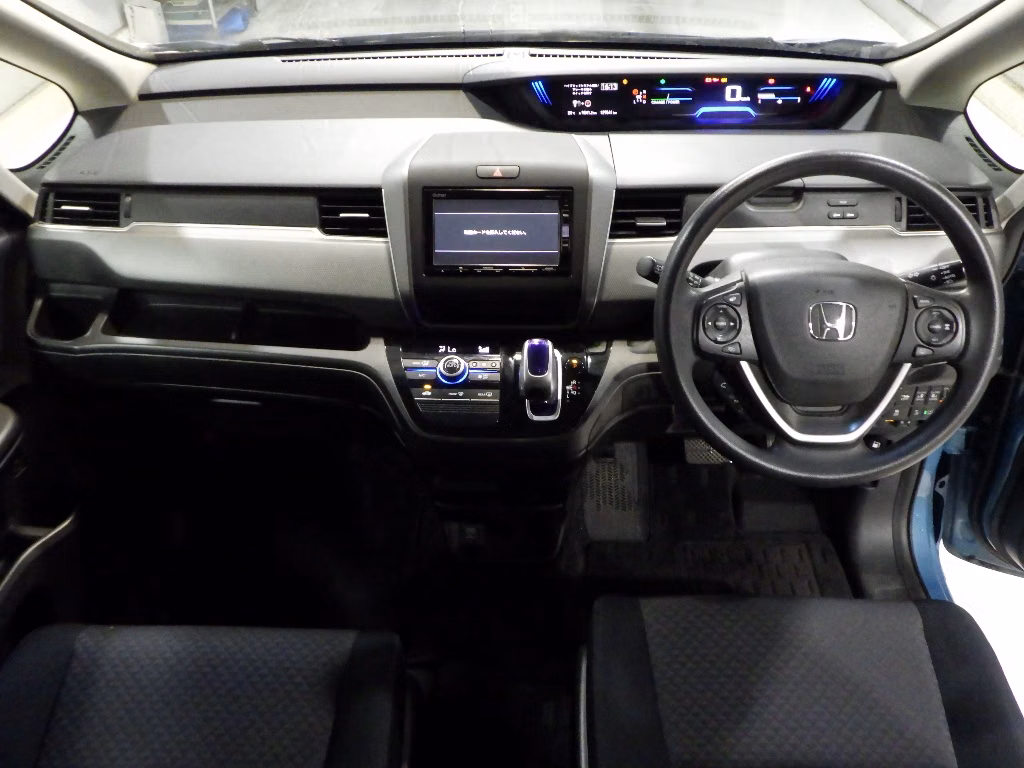 HONDA FREED+