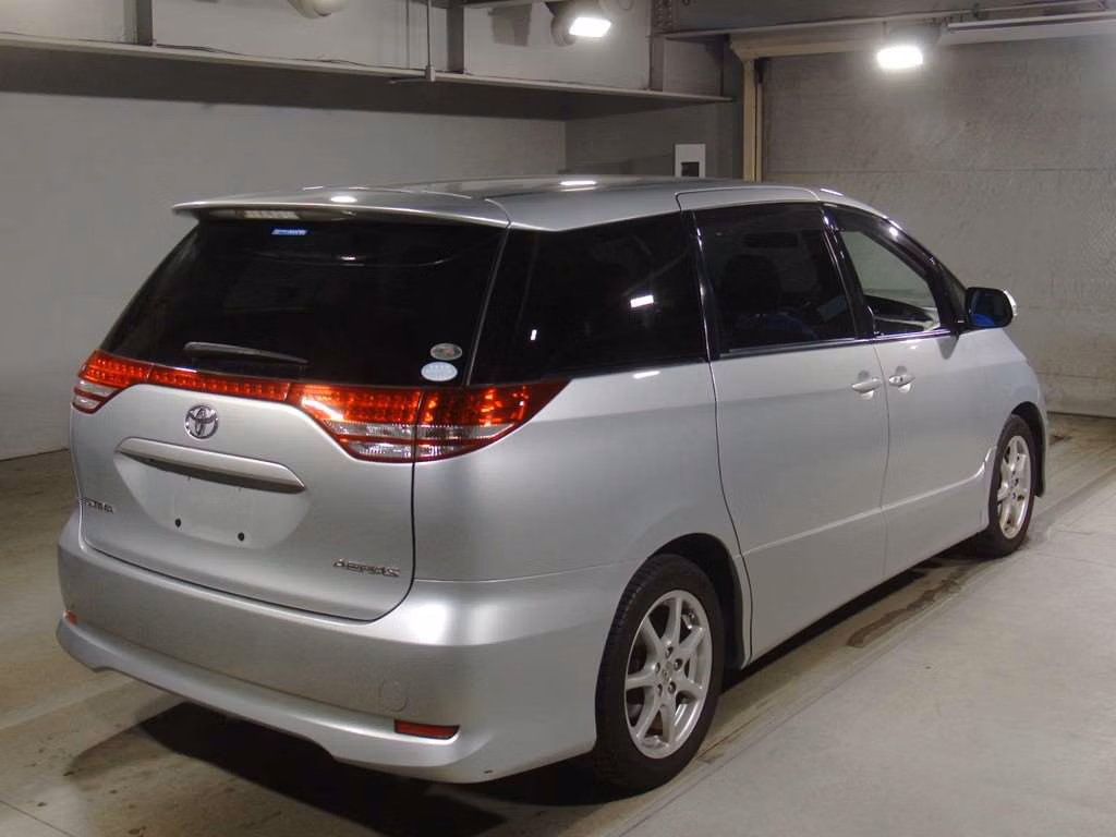 TOYOTA ESTIMA