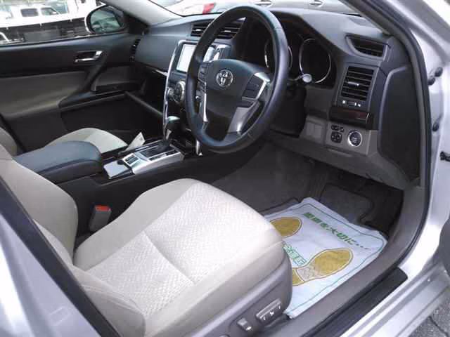 TOYOTA MARK X