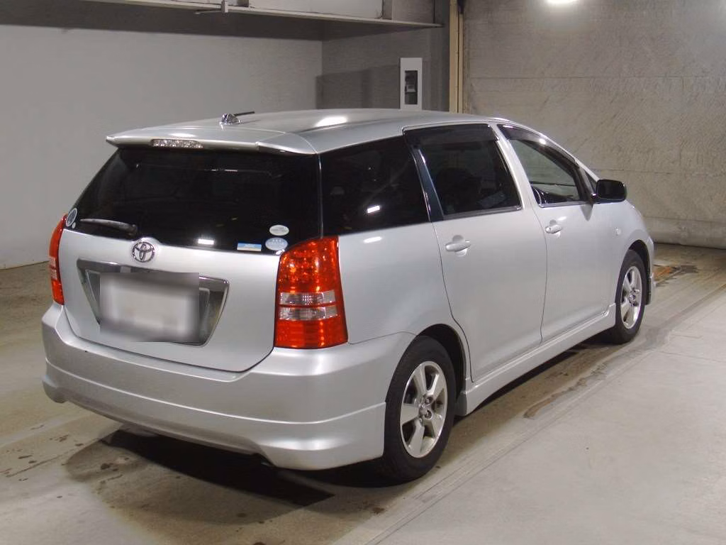 TOYOTA WISH