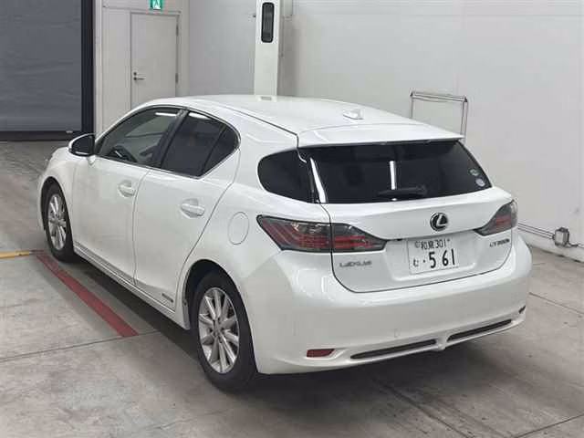 LEXUS CT200H
