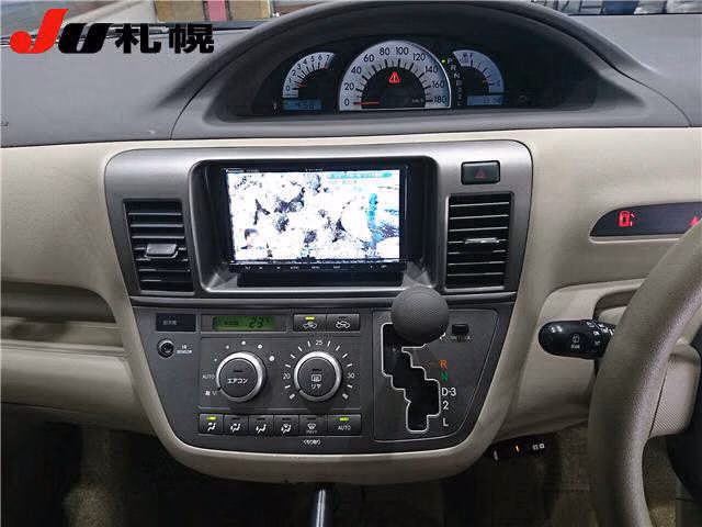 TOYOTA RAUM