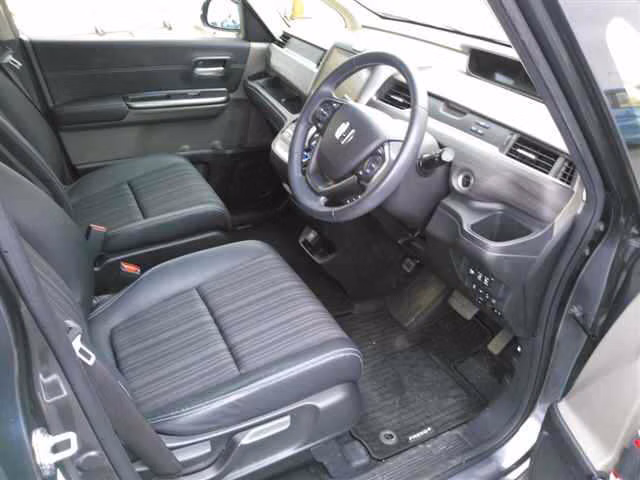 HONDA FREED+