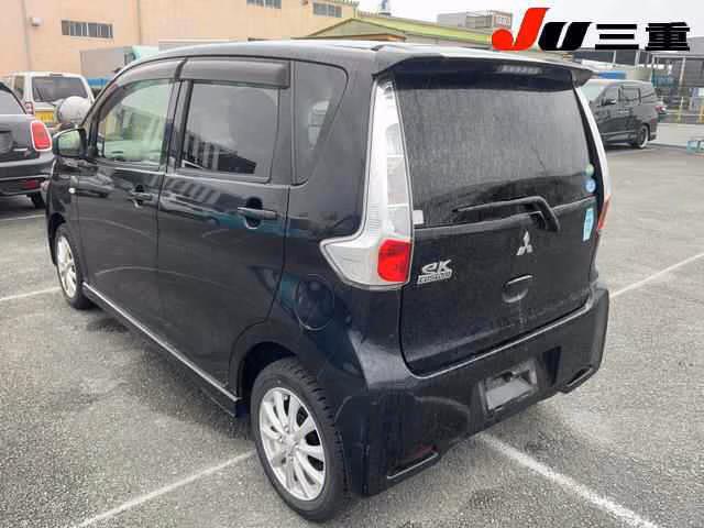 MITSUBISHI EK CUSTOM