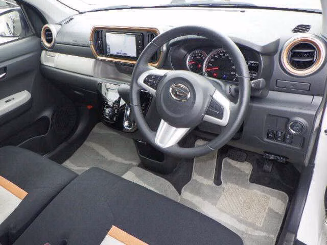 DAIHATSU BOON
