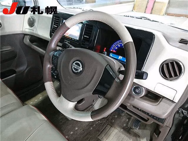 NISSAN MOCO