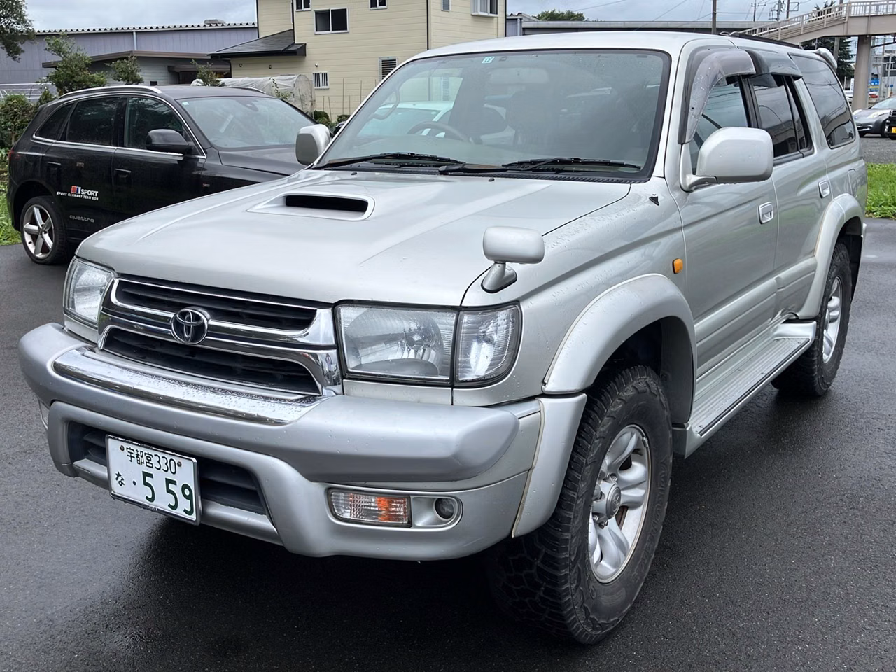 TOYOTA HILUX SURF