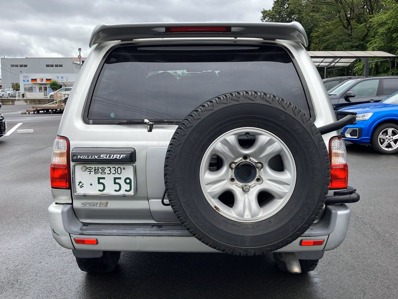 TOYOTA HILUX SURF