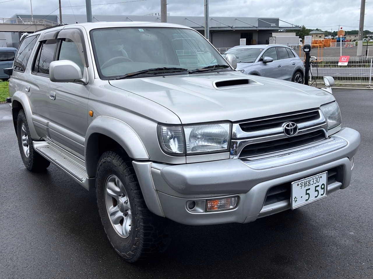 TOYOTA HILUX SURF