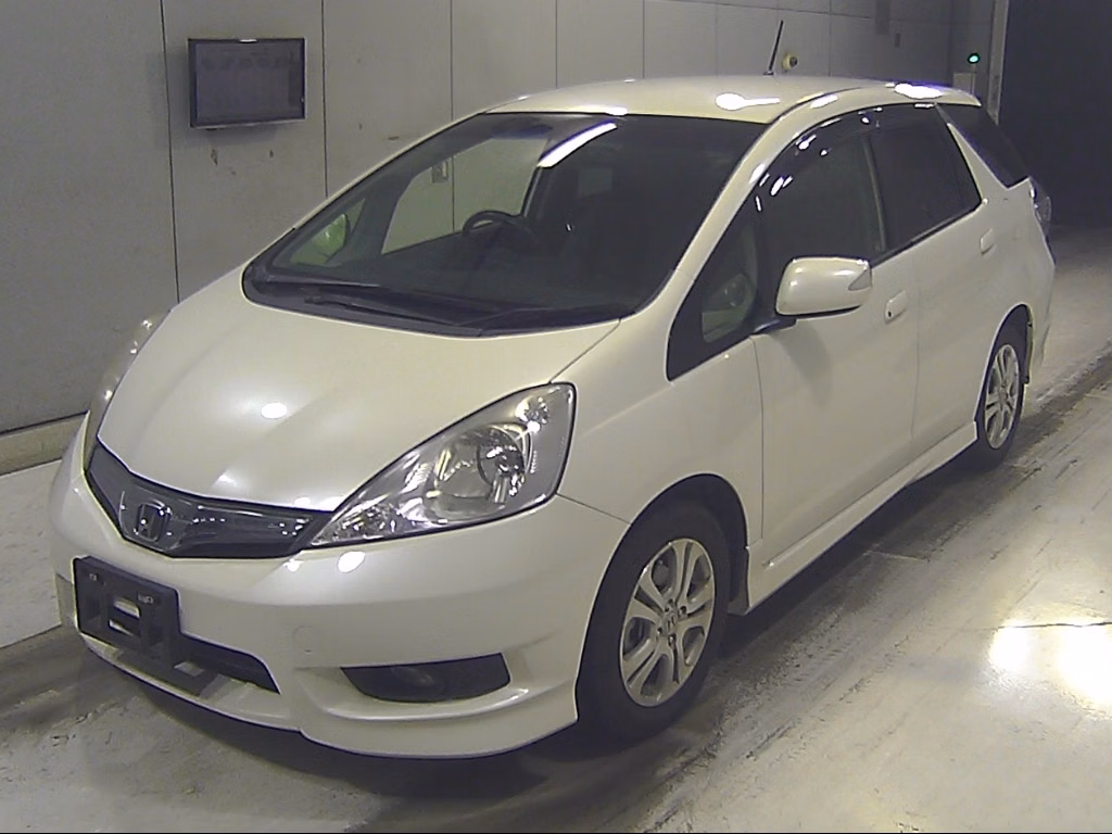 HONDA FIT SHUTTLE