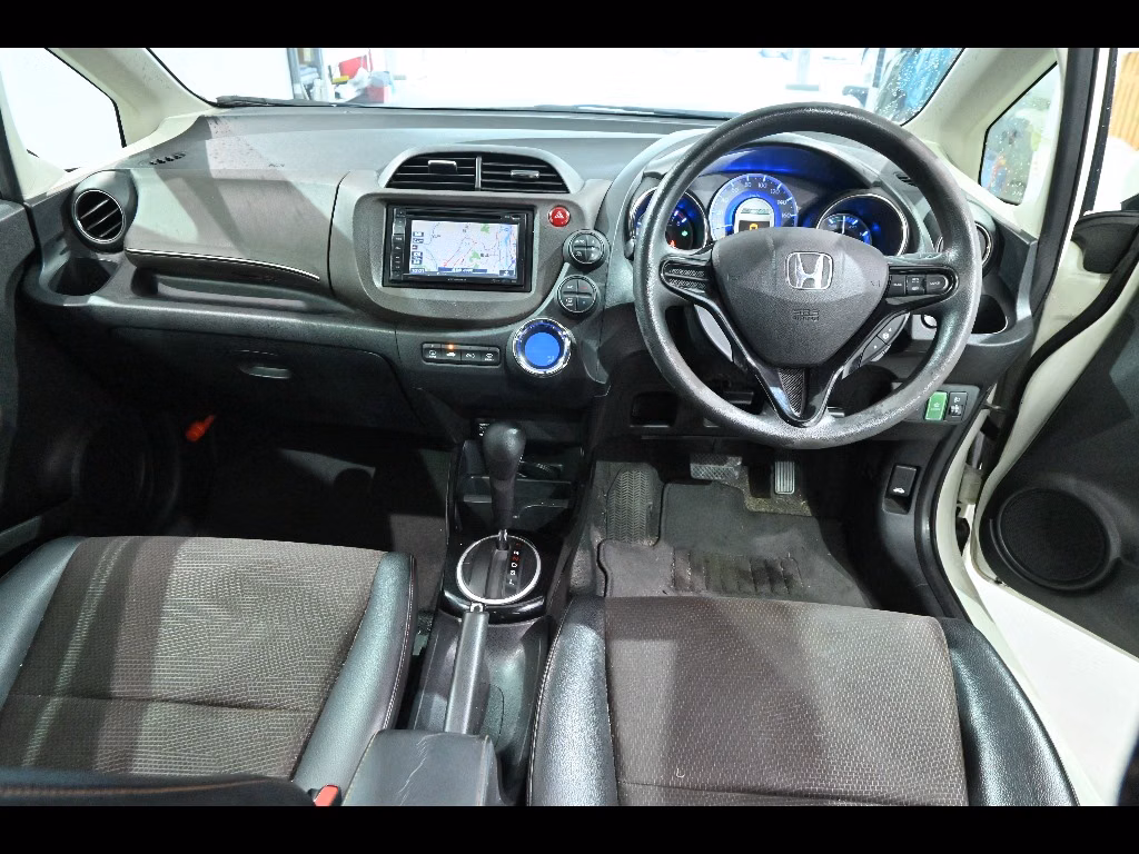 HONDA FIT SHUTTLE