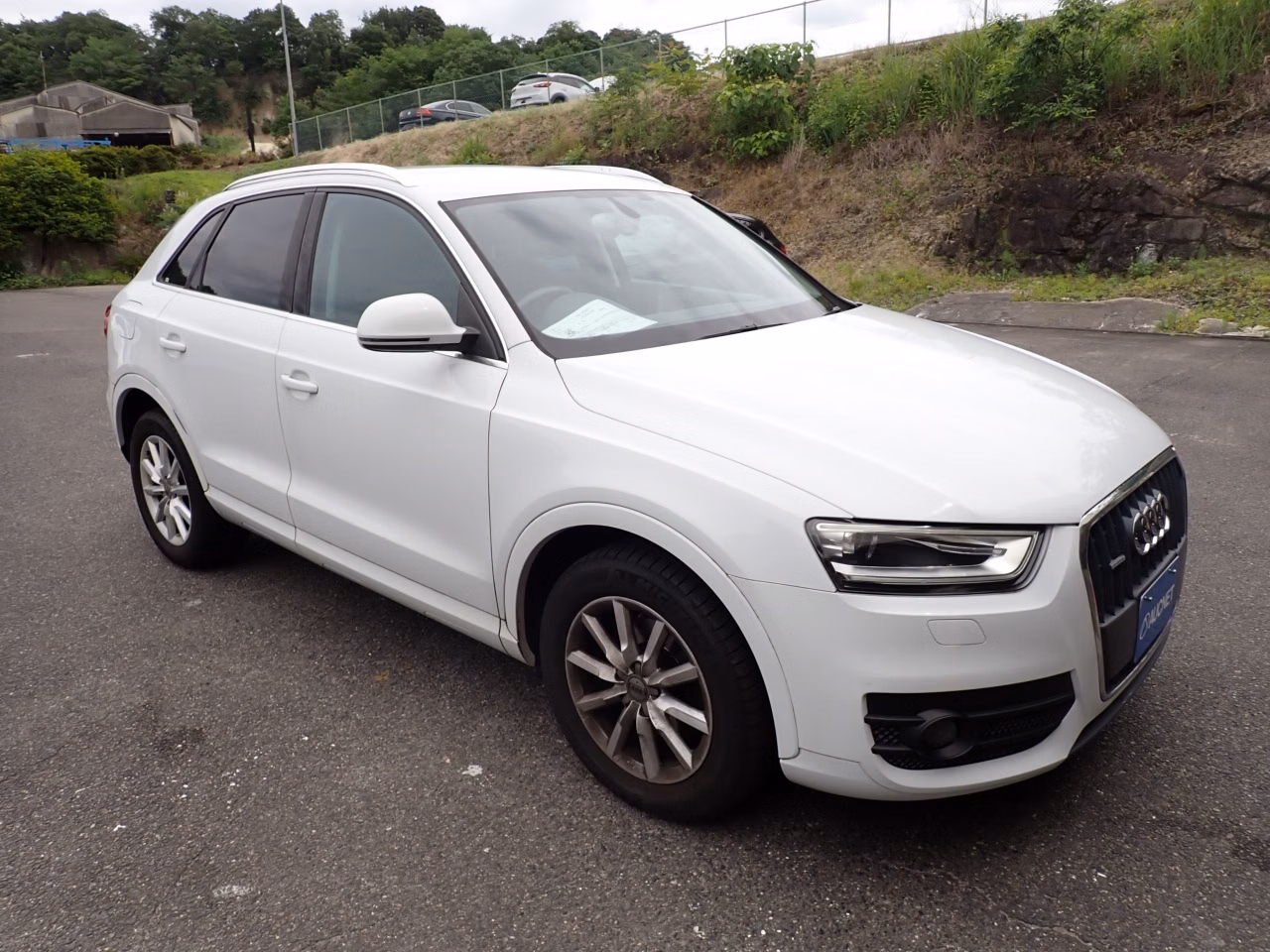 AUDI Q3