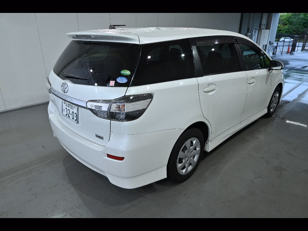 TOYOTA WISH