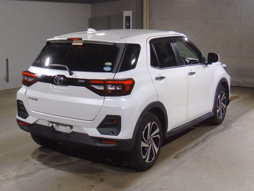 TOYOTA RAIZE