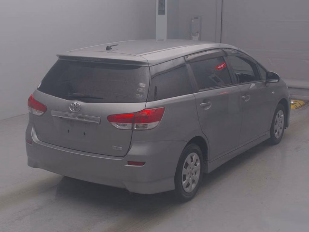TOYOTA WISH