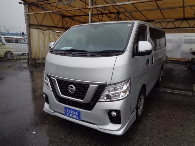 NISSAN NV350 CARAVAN