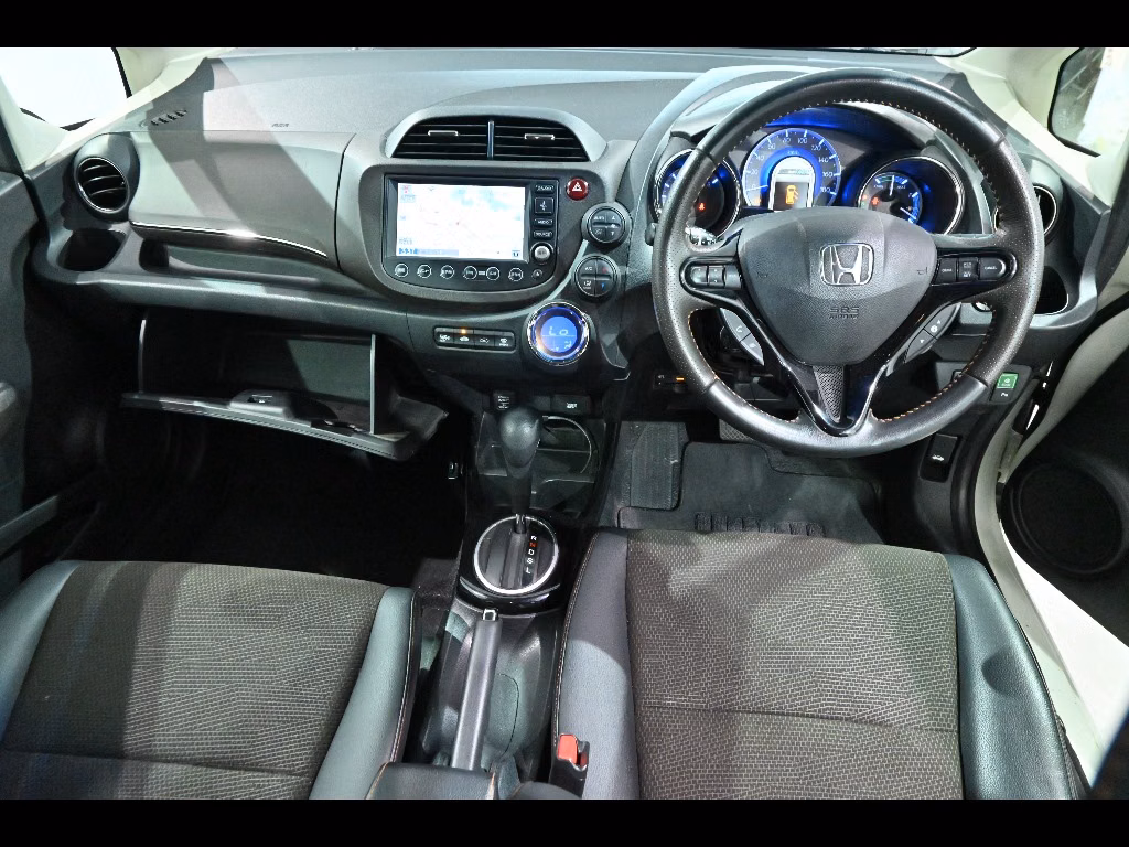 HONDA FIT SHUTTLE
