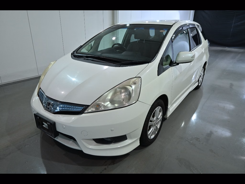 HONDA FIT SHUTTLE